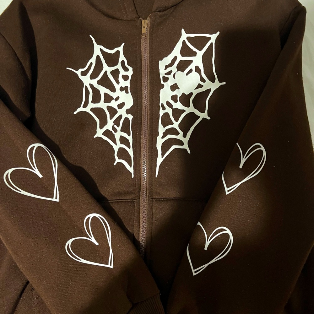Brown spider web heart zip up hoodie, Size M
